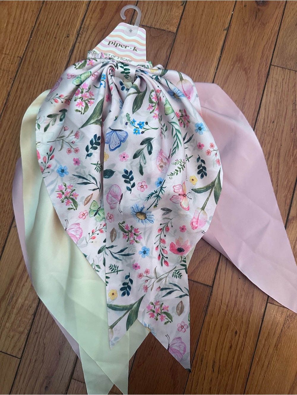 NWT Piper K Floral Pastel Ribbon Scarf Scrunchie Set in Pink, Green, Blue